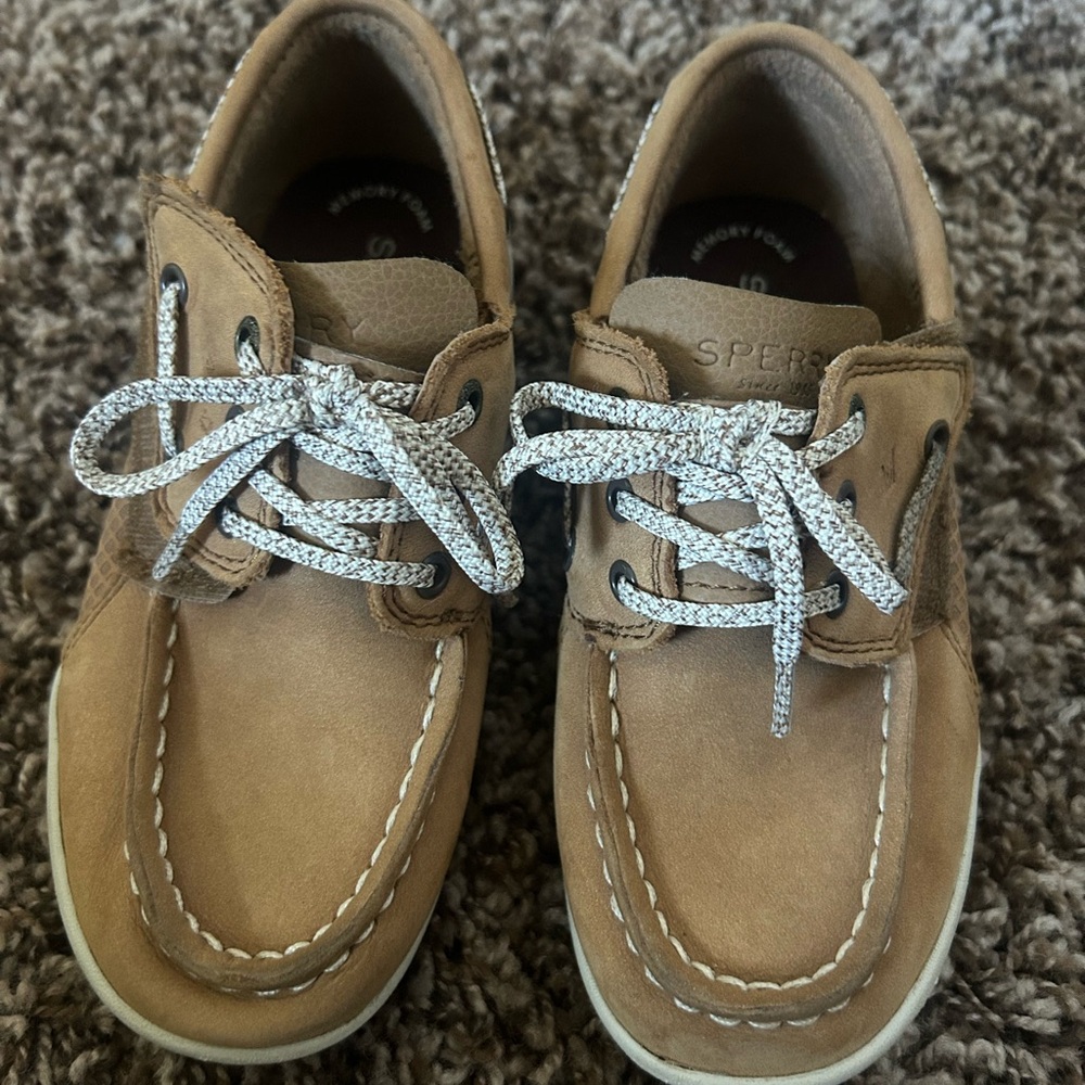 Sperry Kids Brown Moccasins with White Laces like new